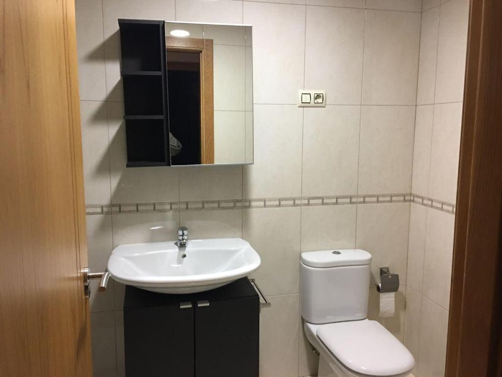 Hotel Corcubion Playa De Quenxe Room photo